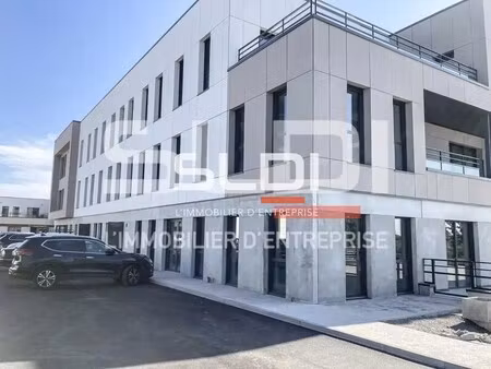 location bureaux 110 m²