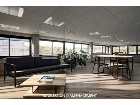 location bureaux 100 m²