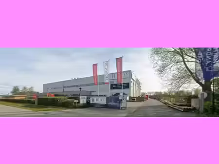 te huur – ruim magazijn / bedrijfsruimte van ca. 1.000 m²...