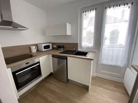location appartement 2 pièces meublé à laval avesnières (53000) : à louer 2 pièces meublé 