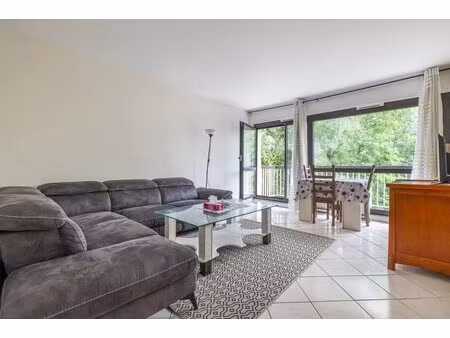 appartement de 3 pièces de 63 m² à les clayes-sous-bois