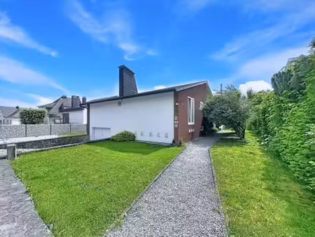 villa 3 chambres avec garage et jardin