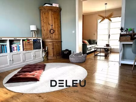maison semi-flamande rénovée - 75 m² - 2 chambres  mezzanine et jardin