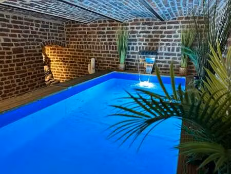 maison atypique 350 m² avec gîte wellness (revenus 4000€/m)