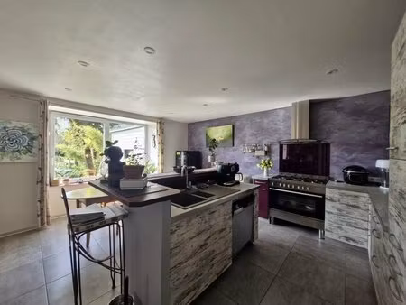 maison d'habitation en grès rose d'erquy