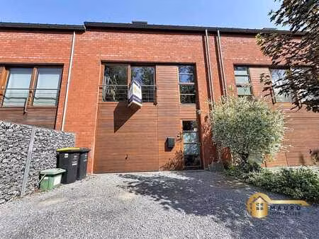 maison 3 chambres en bon état