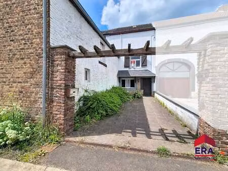 maison 2 façades à rénover – emplacement privilégié