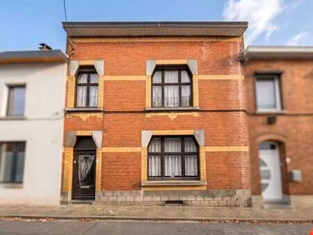 belle maison avec jardin à rénover