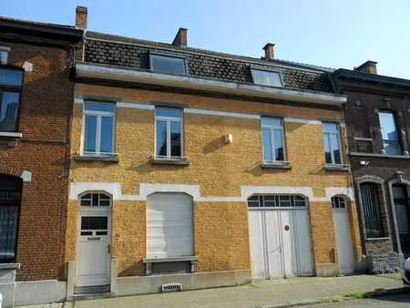 splendide et spacieuse maison de maître modernisée...
