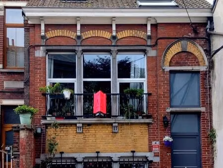 maison à vendre à rue emile nonnon 27 marcinelle (vbe31543)