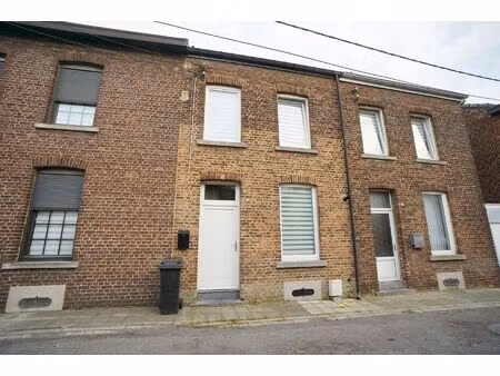 maison à vendre à des sartinets 15 auvelais (vbe31589)