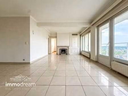uccle centre: appartement 3 chambres + terrasse + garage box