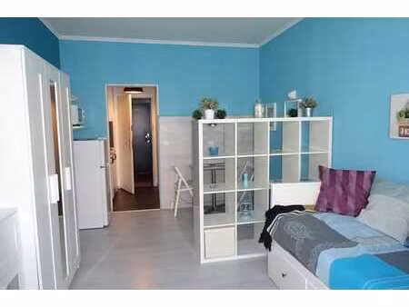 agréable studio proche ulb/vub/cambre