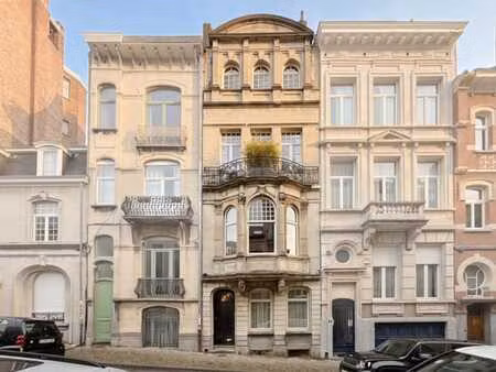 etangs d'ixelles - maison bourgeoise de ± 321 m² + jardin