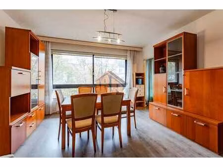 ixelles-eu district-appartement 2 chambres-cavette-emplaceme