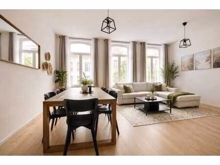 élégant triplex 3 chambres totalement rénové