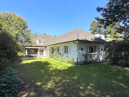 quartier prince d'orange: belle villa 5 chbres s/ 11 ares.