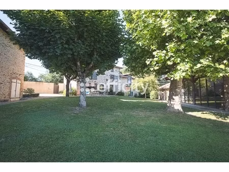 maison 13 pièces - 340 m²