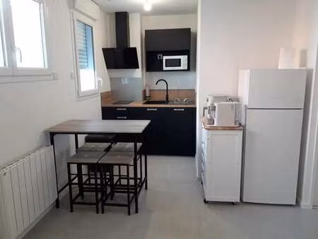 location appartement t1 meublé à laval (53000) : à louer t1 meublé / 34m² laval