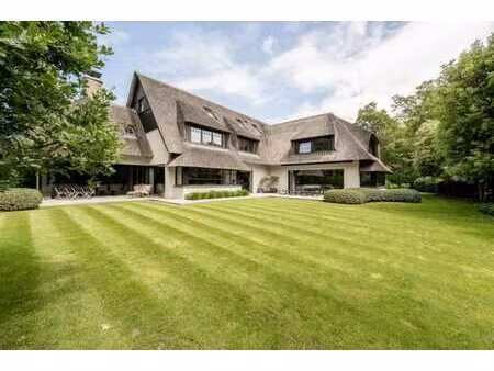 villa d’exception avec finitions haut de gamme obumex