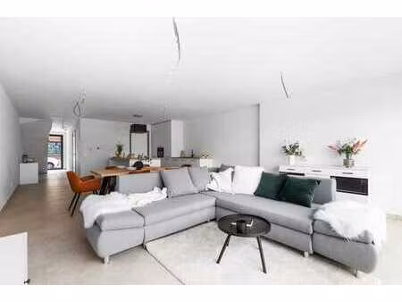 maison neuve avec 5 chambres à lebbeke