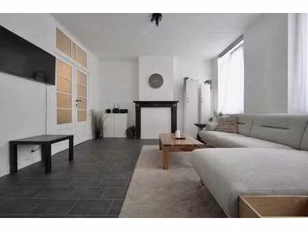 appartement | rénové 2 ch | sans charges | meublé