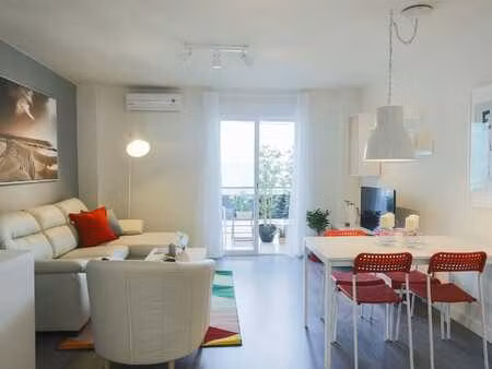 appartement lumineux à evere - emplacement central