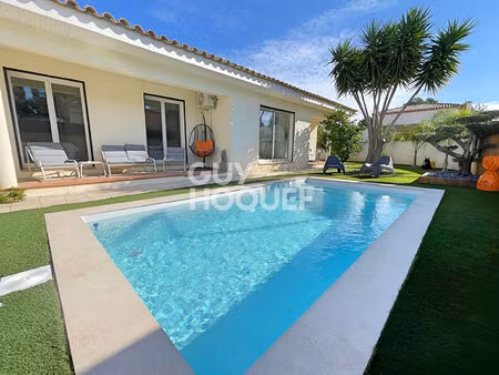 canohes  maison plain-pied  110 m²  3 chambres  4 faces  parcelle 555 m²