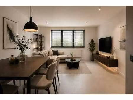 appartement in renovatie - te huur vanaf uiterlijk 01/08/...