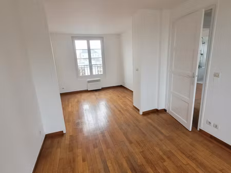 appartement de f2 pont-sainte-maxence