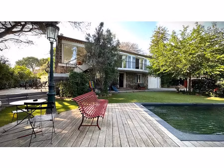 vente maison 7 pièces 223 m² à frejus (83600)  799 000 €