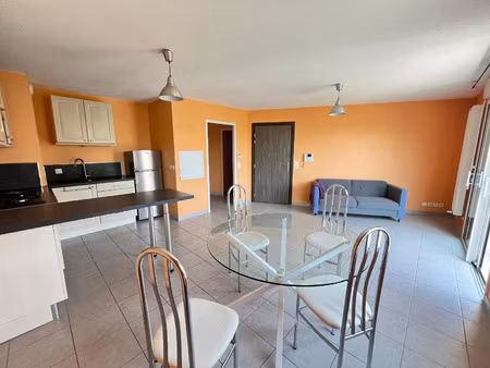 location appartement 3 pièces 62 m² à albi (81000)