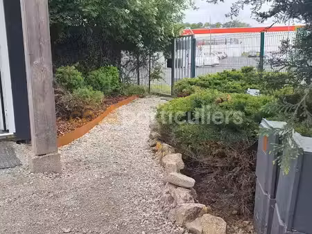 location locaux professionnels 0 pièces 68 m² à lempdes (63370)  1 050 €