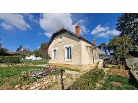 maison sans mitoyenneté à lusignan proche toutes commodités