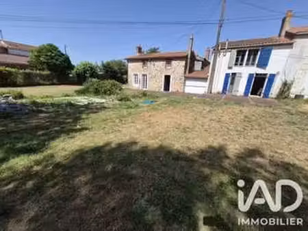 vente maison à saint-hilaire-le-vouhis (85480) : à vendre / 142m² saint-hilaire-le-vouhis