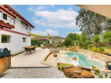 vente villa 10 pièces 249 m² à villefranque (64990)  799 000 €