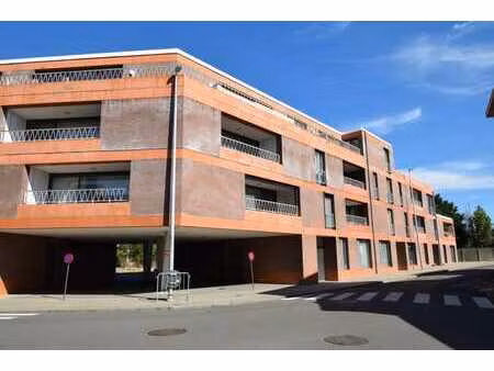 pastoor claeysstraat 53 bus 6 - 9200 sint-gillis