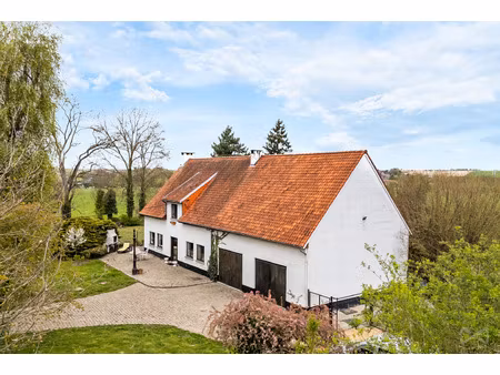 huis te koop in ville-en-hesbaye met 3 slaapkamers