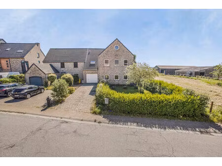 huis te koop in saintes met 4 slaapkamers