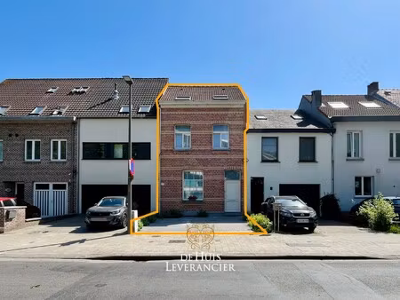 huis te koop in wilrijk met 5 slaapkamers
