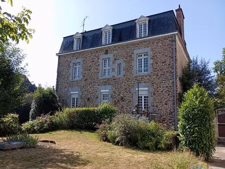 ensemble immobilier centre-ville de mayenne