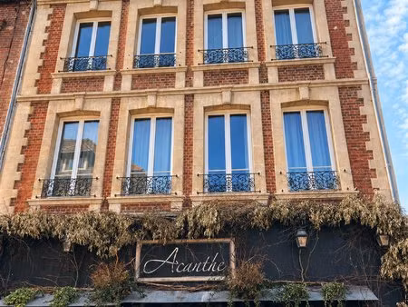 rare - appartement de caractère  rue cachin - rénovation d'auteur · 2 chambres · 2 salles.