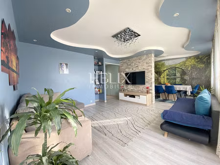 le pecq ermitage - appartement 5 pièces avec cave et parking