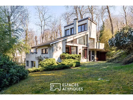 superbe maison d'architecte et son appartement indépendant en rez de jardin