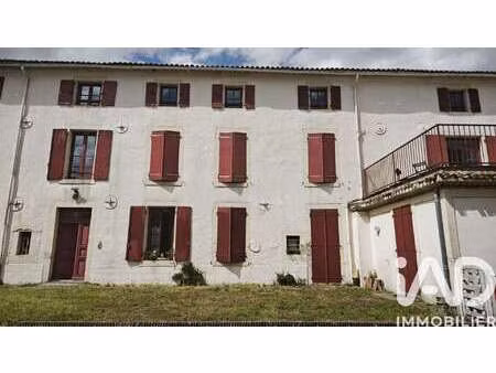 vente immeuble à champdeniers-saint-denis (79220) : à vendre / 588m² champdeniers-saint-de