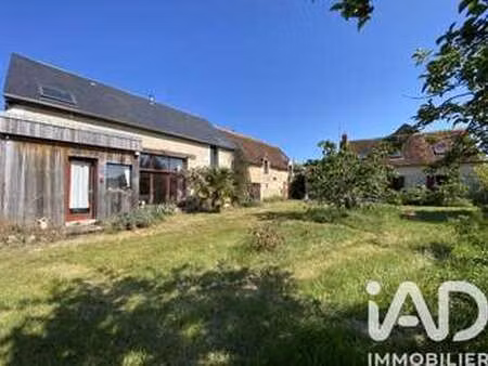 vente maison à saint-hippolyte (37600) : à vendre / 256m² saint-hippolyte