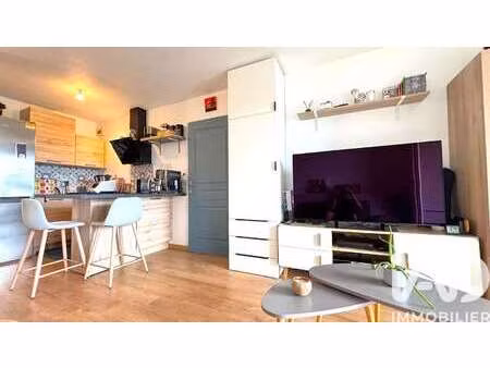 vente appartement 2 pièces piscine à roquebrune-sur-argens (83380) : à vendre 2 pièces pis