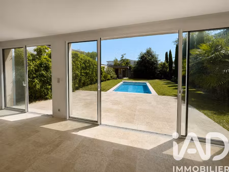 vente appartement 4 pièces piscine à bordeaux (33000) : à vendre 4 pièces piscine / 141m² 