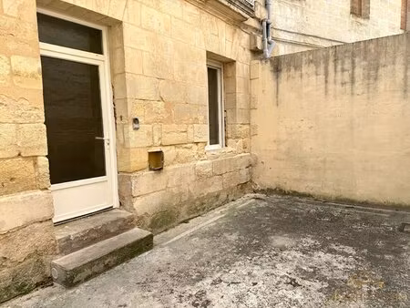 appartement 1 pièce(s) 31.28 m2 avec extérieur bordeaux bastide