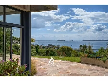 a vendre belle propriété face à la mer ploubazlanec
